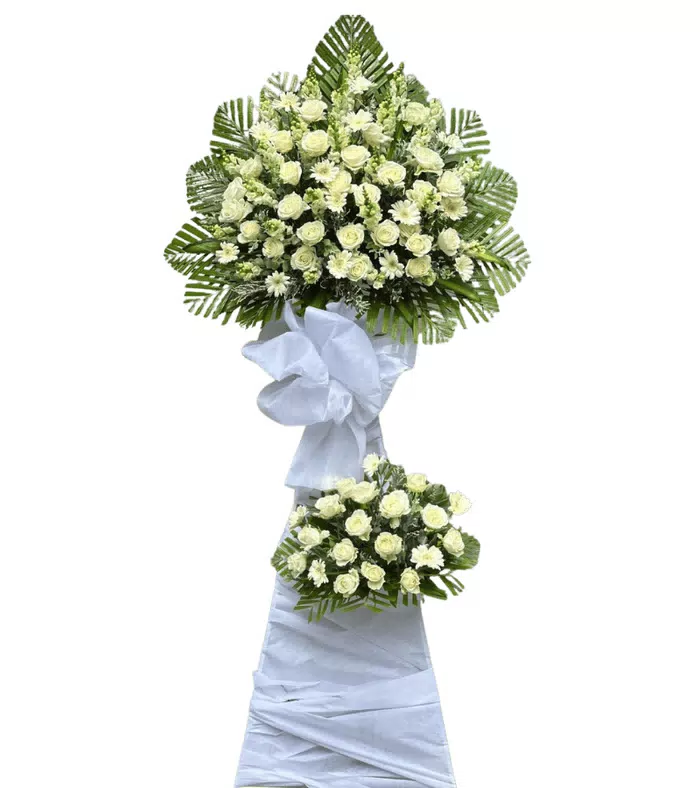 Kệ hoa viếng trắng xanh, hoa hồng trắng