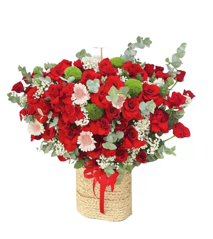 Giỏ hồng đỏ phối cúc nút xanh