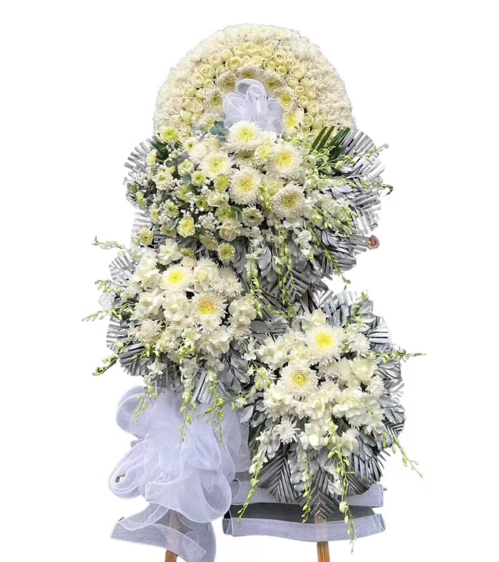 Kệ hoa viếng trắng kem