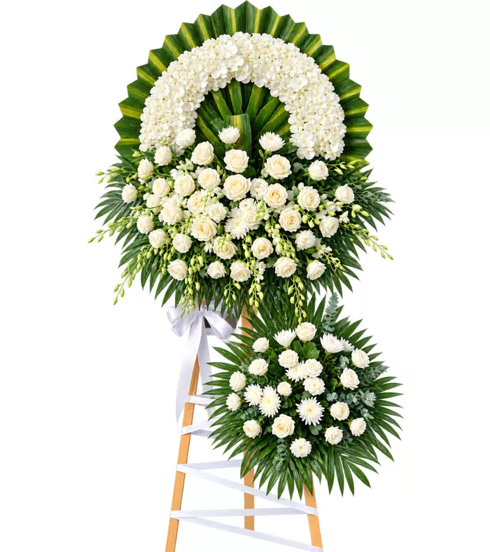 Kệ hoa viếng trắng xanh, vòng tròn phía trên